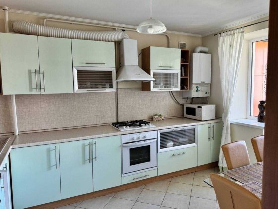 Здам чудову 2х кімнатну квартиру на Виставці! Хмельницкий