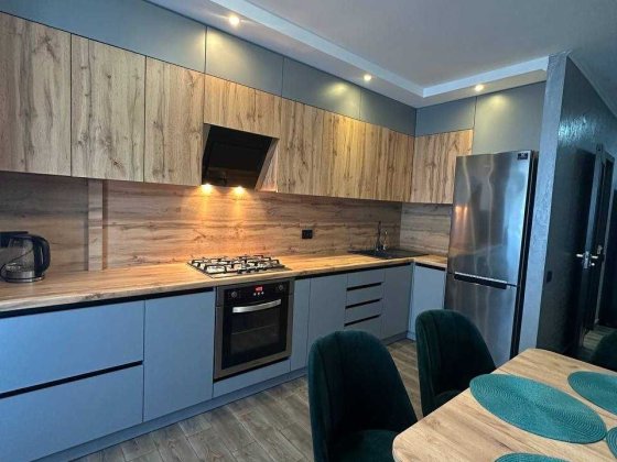 Пропонується затишна 2х кімнатна квартира в новому зданому будинку. Хмельницкий