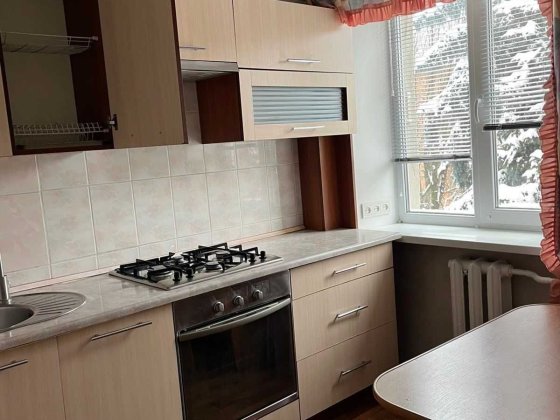 Довгострокова оренда 1к по вул Соборна Хмельницкий