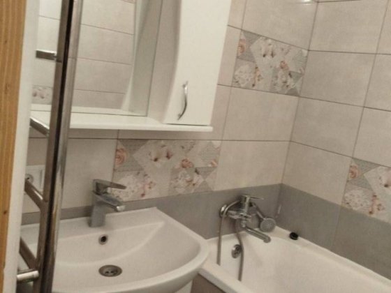 Двох кімнатна квартира . Озерна Хмельницкий