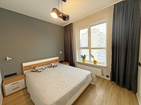 Без комісії 1к квартира з дизайнерським ремонтом в ЖК Добре місто Вишневое