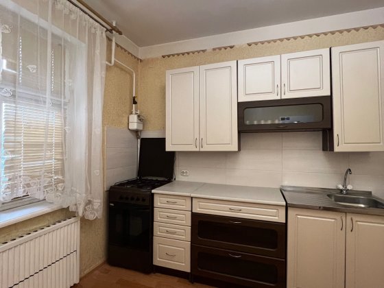 Здам 1 кімнатну квартиру по Василя Симоненко 4 Біла Церква