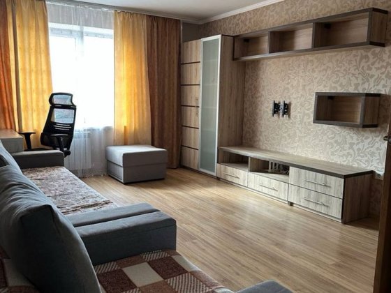 Здам 1-к квартиру 44 м² з технікою та меблями, біля ТРЦ Термінал Бровары