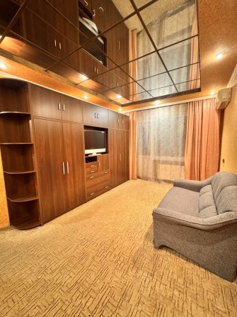 Здаю в оренду квартиру в престижному районі - фото 1