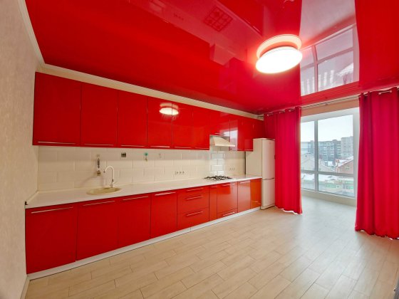 1.5 кімнатна НОВОБУДА 69кв.м. Озерна вигляд на озеро, панорамні вікна. Хмельницкий