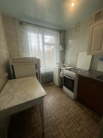 Здам 2 х кімн квартиру по вул.  Володимира Великого - фото 1