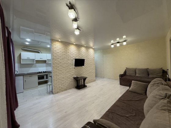 Оренда 2-кімнатної студії в Центрі, бульвар Українського Відродження Кременчук