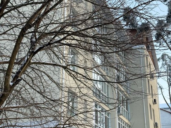 1 кімнатна Єрощенко 12 а зручний виїзд в Київ Ирпень