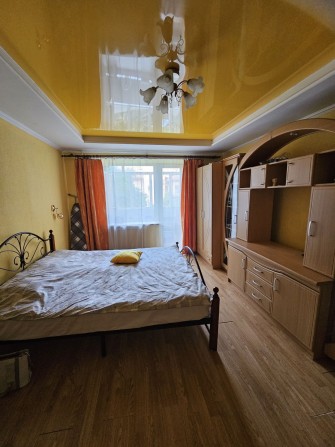 Здається 1 кімнатна квартира в центрі міста - фото 1