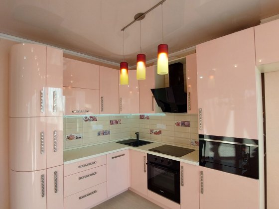 Здам ідеальну 2 кімн.кв.на 7 лінії з ремонтом, меблями і технікой Ирпень