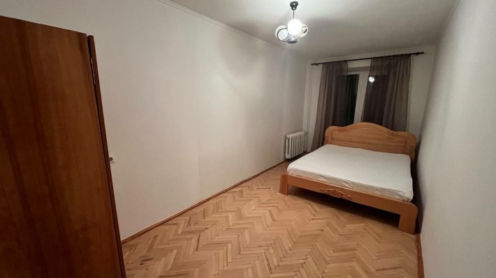 Оренда 3 кімнатної квартири в центральній частині міста - фото 1