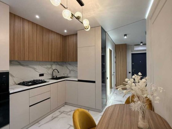 Перша здача! Здаю в оренду однокімнатну квартиру, центр міста! Ивано-Франковск