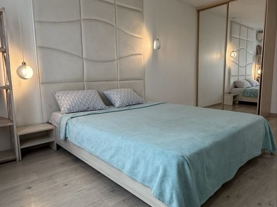 Аренда короткий срок и длительно 95 квартал проспект Мира Кривой Рог