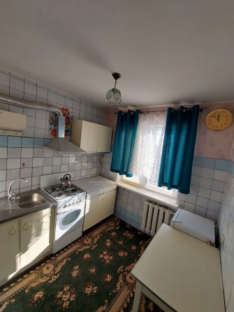 1-кімнатна на"Героїв Чорнобиля" ("Меблевий) ") . - фото 1