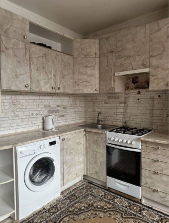 Оренда 1к квартири на виставці - фото 1