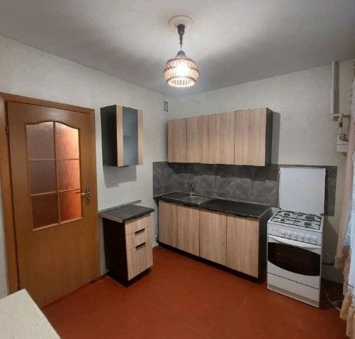 Оренда 1-к Озерна, вулиця Панаса Мирного - фото 1