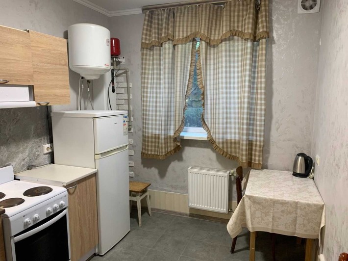 Здам 1 кім. квартиру, Ірпінь, Лісова 4К, цоколь,центр, біля парку - фото 1