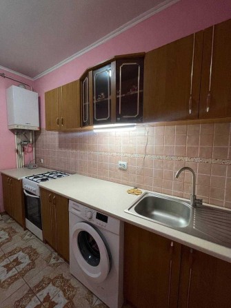 Оренда 1-кімнатної квартири, центр , вул. Довга 39. - фото 1