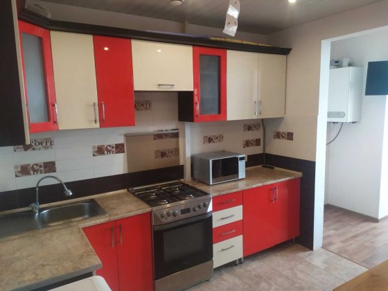 Оренда 2-кімнатна квартира біля ж/д вокзалу Івано-Франківськ