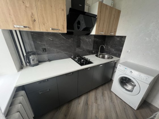 Оренда в самому центрі з новим ремонтом Кременчук