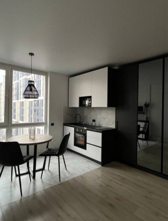 Оренда 1к квартир в центрі міста,вул.Коновальця - фото 1