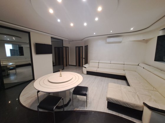 Оренда євротрикімнатної квартири по вул. Чорновола. Луцк