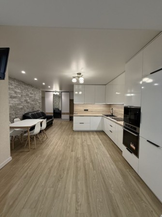 Оренда 2к квартири Липинського район Там Таму - фото 1