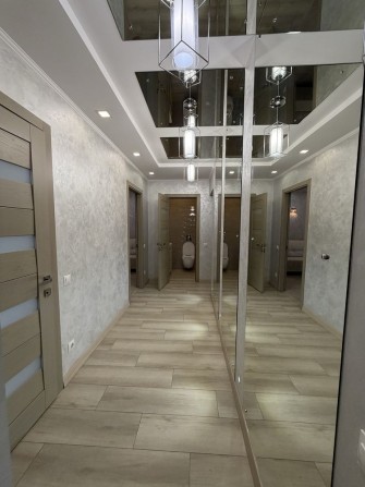 Оренда ексклюзивної трикімнатної квартири площею 110 м.кв. - фото 1