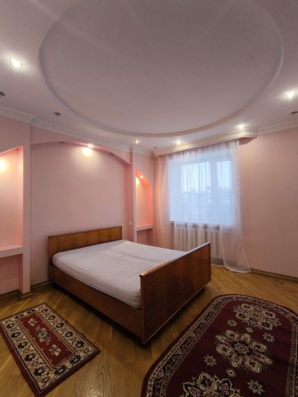 Оренда 2к квартири район Відродження - фото 1