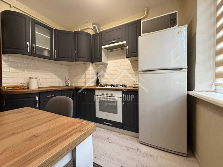 Оренда 2к квартири по вул.Свято-Миколаївська - фото 1