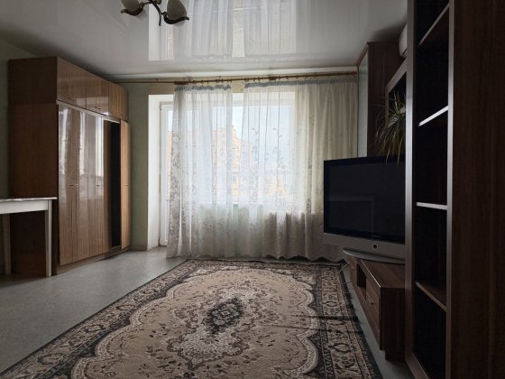 Здаю 1- кімнатну квартиру. Кривий Ріг  вул. Колнишевського 14А. Кривой Рог