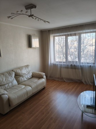 Четырех комнатная квартира - фото 1