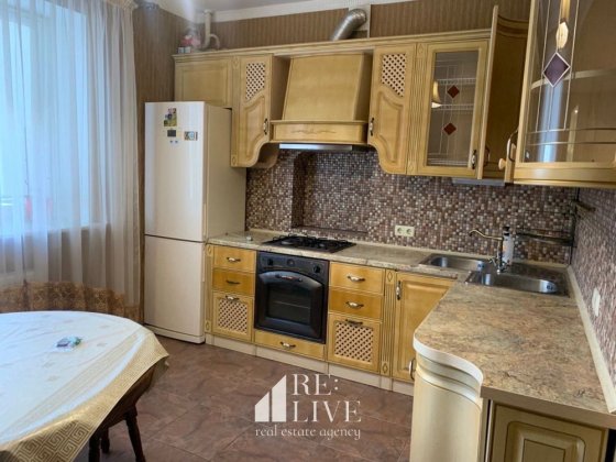 Оренда двокімнатної квартири по вул.Новочерчинська, 27а Луцк