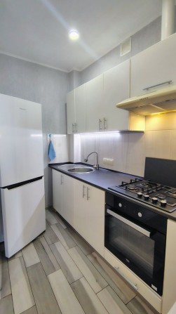 Вул. Сингаївського. Здам в оренду 2к +кухня вітальня ,район парку Мами - фото 1