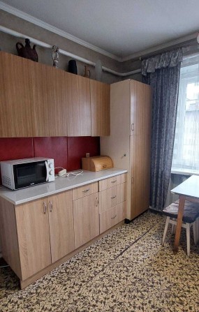 Оренда  3 кімнатна  квартира  район 8го Березня - фото 1