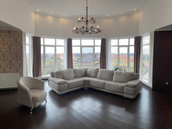 Великогабаритна квартира в оренду 125м Луцк