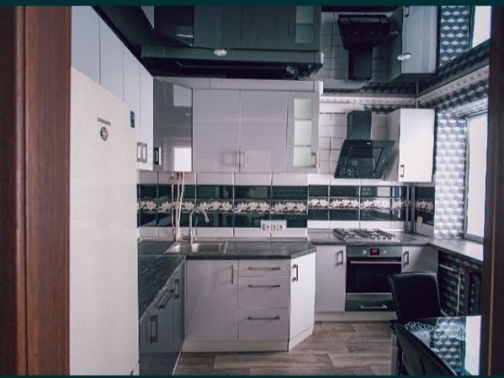 Сдам  Квартиру  СоцГород  Центр Соборности 10 Кривой Рог