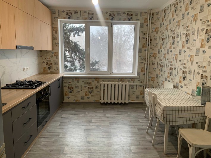 Оренда 2 кім квартири вул. Дніпровське шосе, Взуттєва фабрика - фото 1