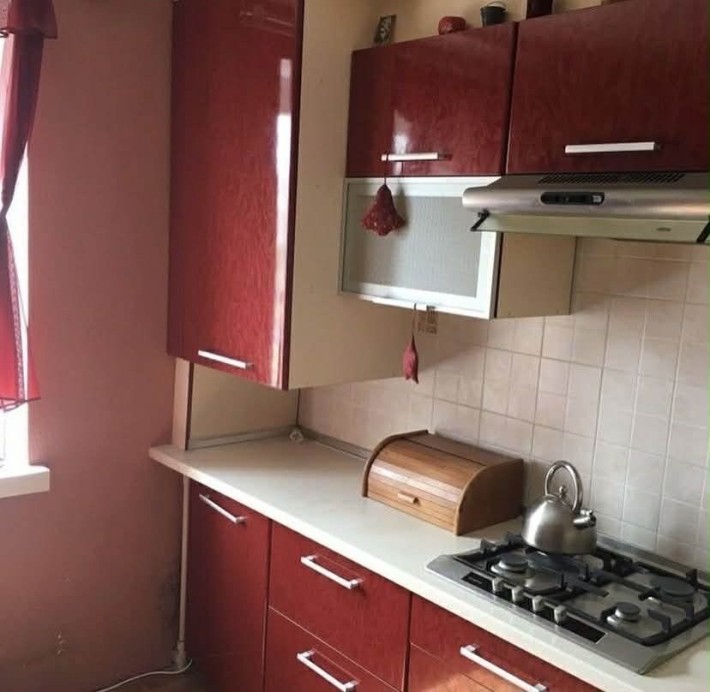 Здається 3-кімнатна квартира в спальному районі міста - фото 1