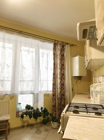 Здається 1-но кімнатна квартира по вулиці Івасюка - фото 1