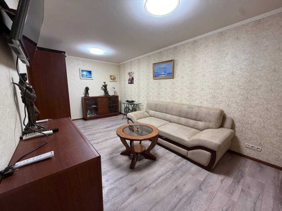 Оренда 2к квартири на Дзержинці