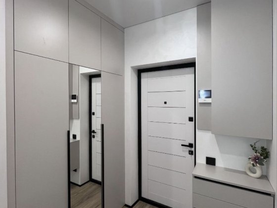 Вільна дизайнерська квартира в центрі Луцьк