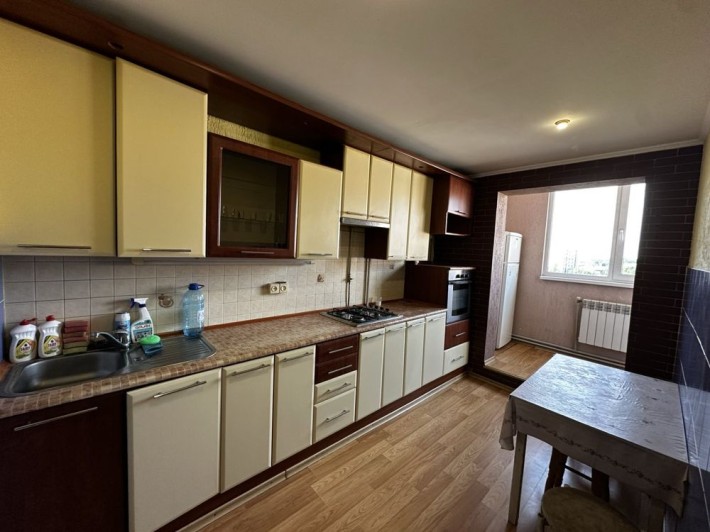 Оренда 3 кімнатна квартира вул.Довженка 9б Бам  можна студентам - фото 1