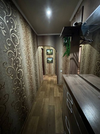 От хозяина 2-х кімнатна квартира біля площи визволення. Без меблів 800 - фото 1