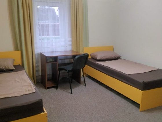 Здаю будинок на довготрив.термін для 2 хлопців, 1 кімната, 6000грн/1 Луцк