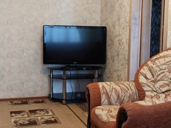 Европейська 17 Япіко вільна до заселення Полтава