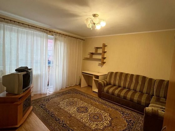 Оренда 1 кімнатна КРЕС