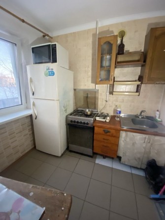 1-К Мотель, Рядом рянок - фото 1