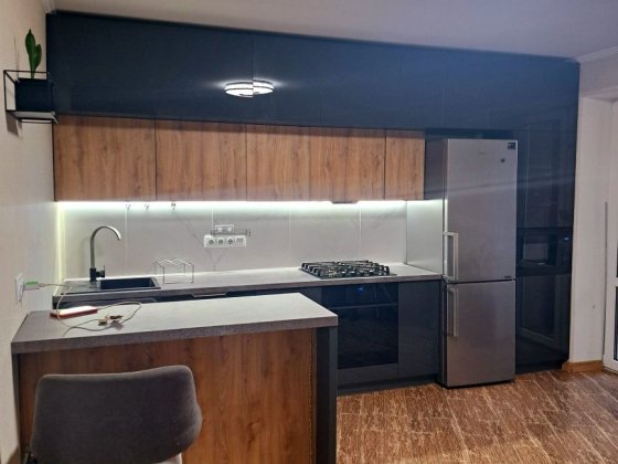 Простора однокімнатна квартира в новобудові! Полтава