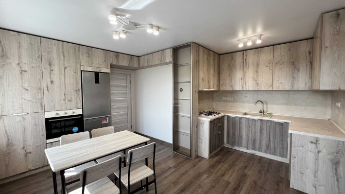 Здається сучасна 1 кімнатна в центрі вул.Бандери ЖК Union - фото 1